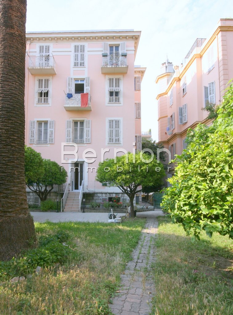 4 bedroom apartement with garden and garage in Nice / photo 1