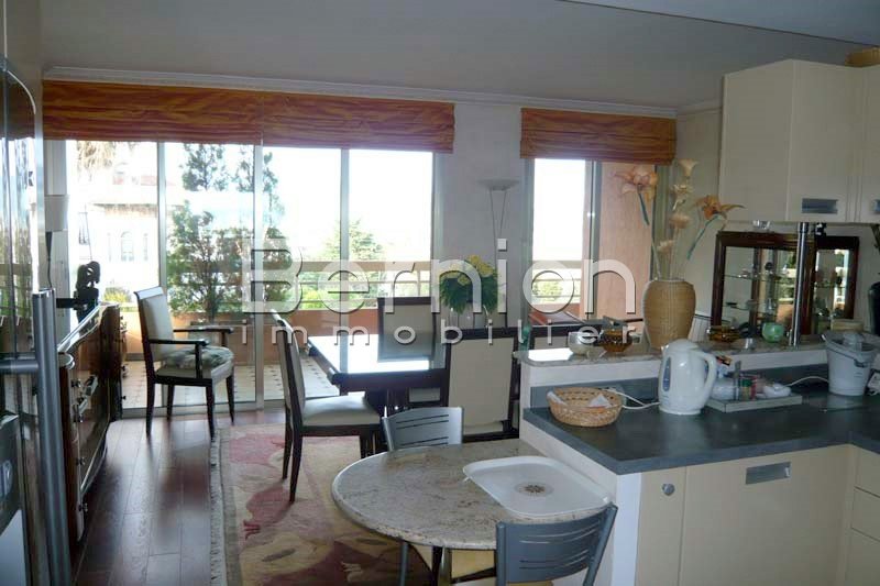 SOLD 118 m2 Top Floor 2 Bedrooms Apartment with Sea View in Nice / photo 6 SOLD 118 m2 Top Floor 2 Bedrooms Apartment with Sea View in Nice / photo 6