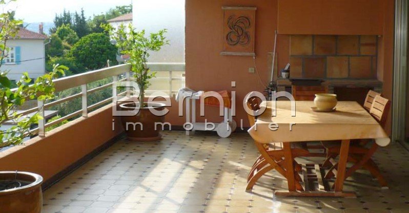 SOLD 118 m2 Top Floor 2 Bedrooms Apartment with Sea View in Nice / photo 7 SOLD 118 m2 Top Floor 2 Bedrooms Apartment with Sea View in Nice / photo 7