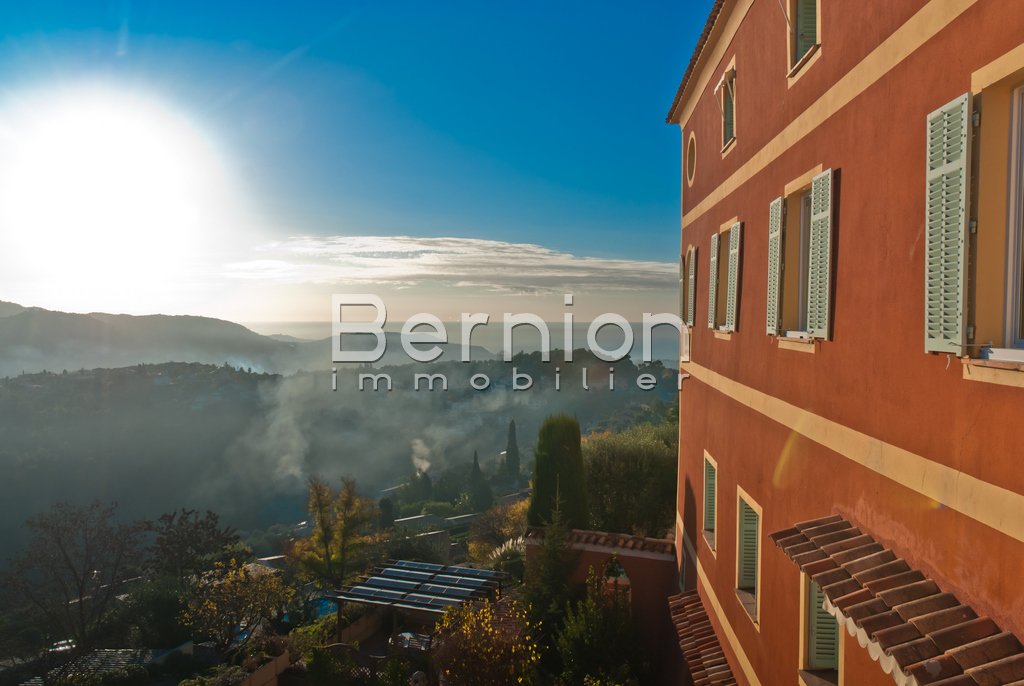 4 Bedroom 117 m2 Apartement with Garden in Nice / photo 1