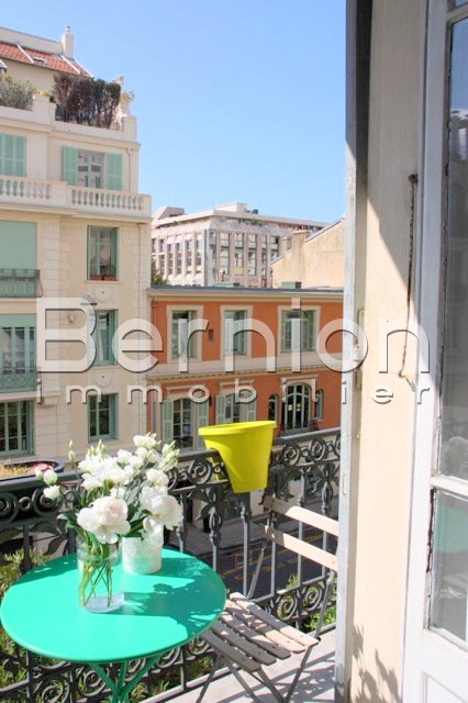 For Sale Beautiful 2 Bedrooms apartment in Nice City Center With Balcony / photo 4