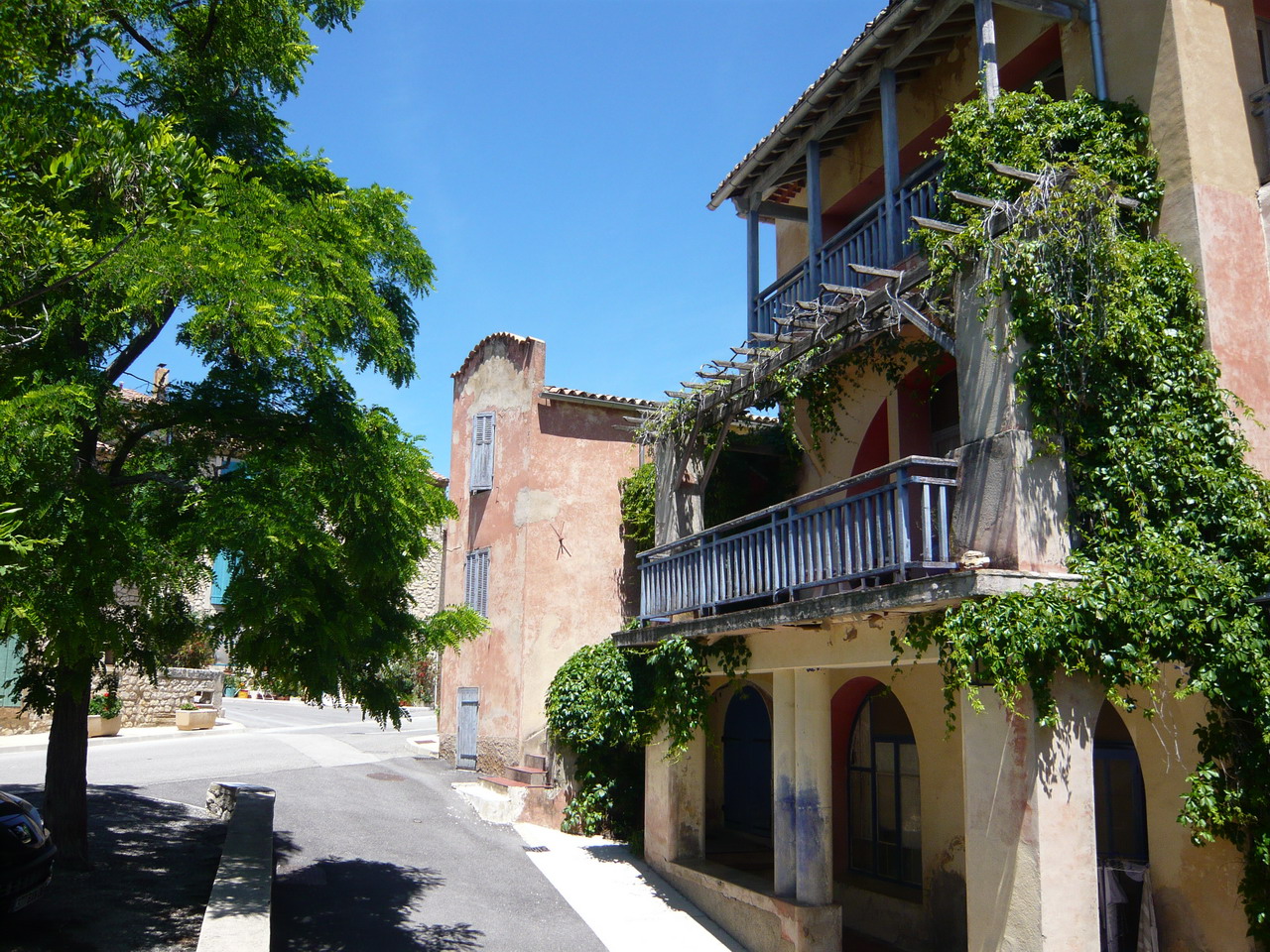 Sublime “auberge provençal” in the heart of the Luberon / photo 2